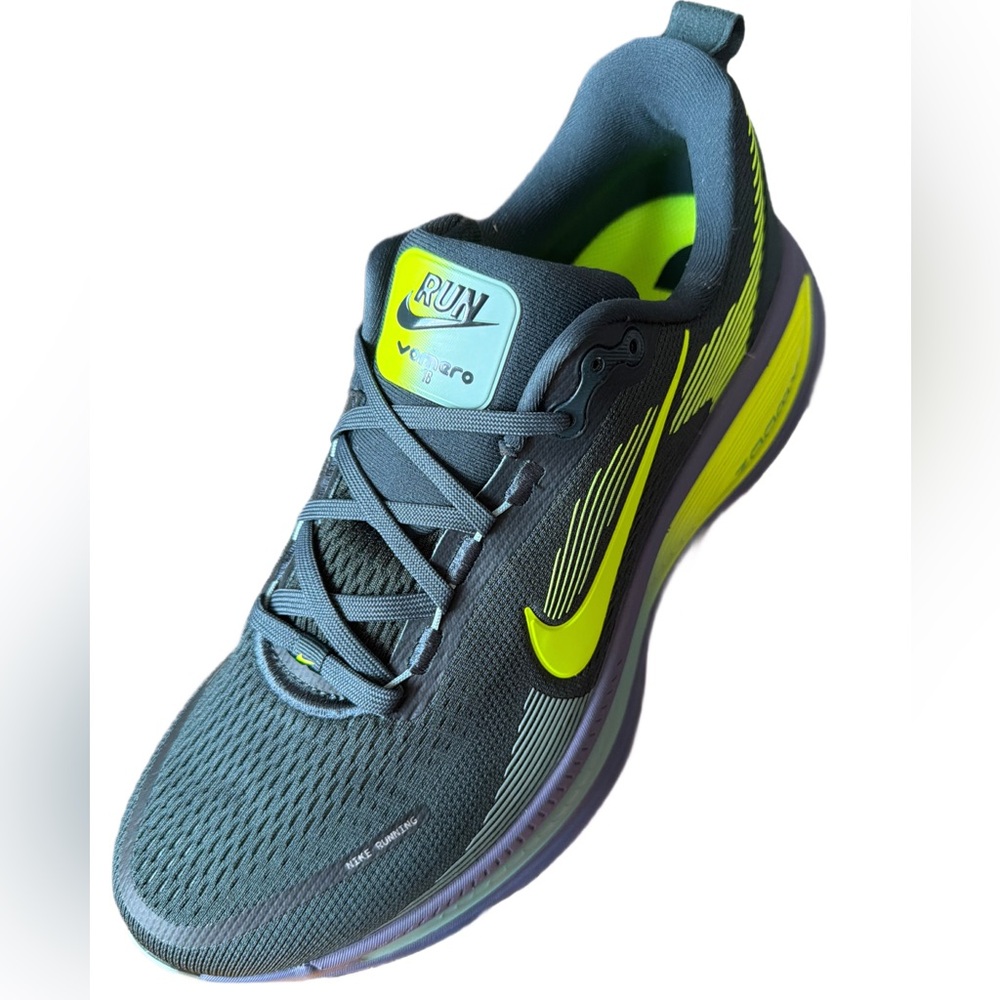 Nike VOMERO 18 Seaweed/Volt-Cannon Men’s size 10.5 *NEW* - Picture 8 of 13
